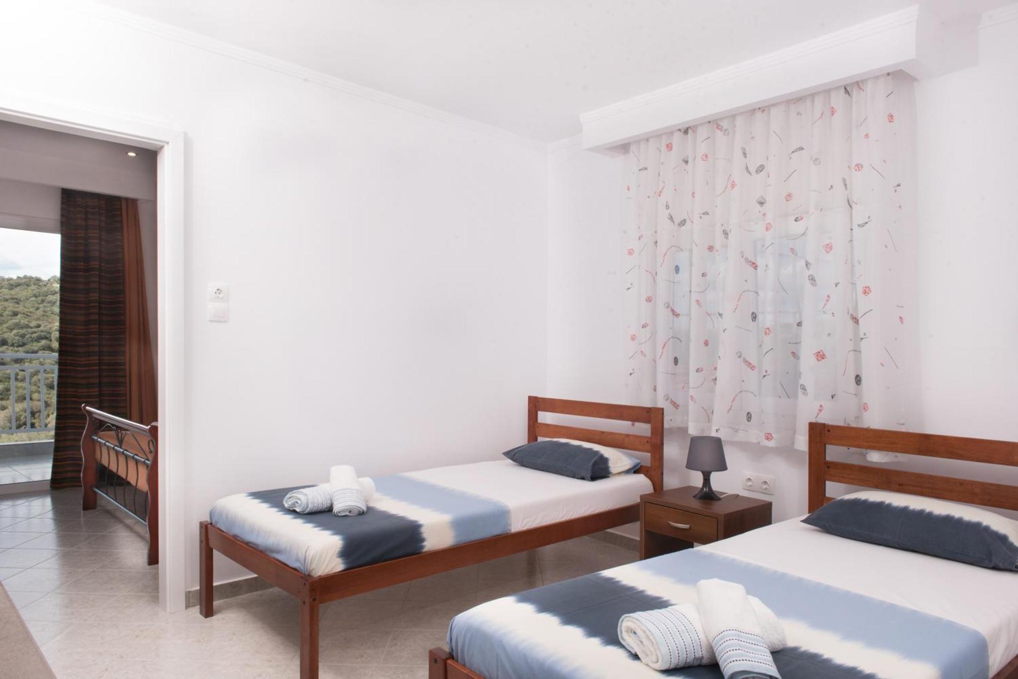 Demi Studios Ammoulianí Habitación foto