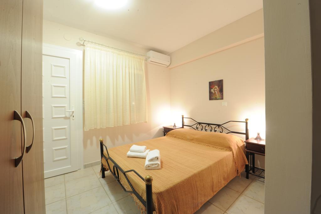 Demi Studios Ammoulianí Habitación foto